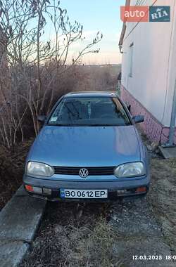 Хетчбек Volkswagen Golf 1993 в Підгайцях