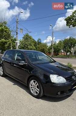 Хетчбек Volkswagen Golf 2007 в 