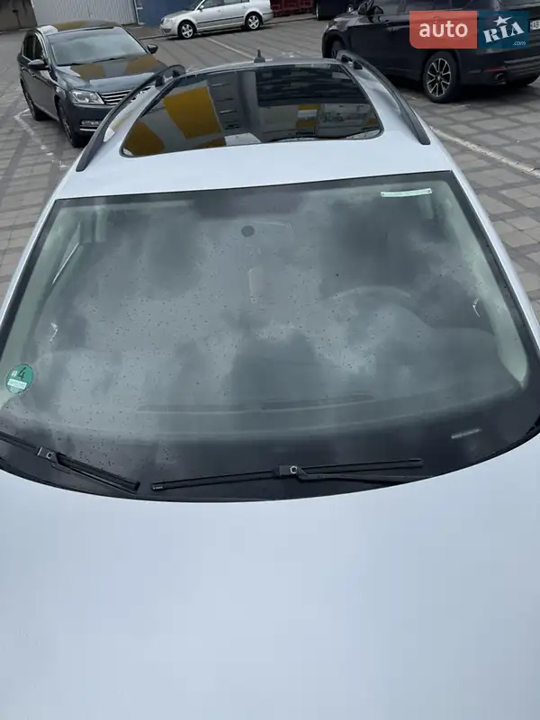Volkswagen Golf 2011 VIN WVWZZZ1KZCM637258 фото оголошення 9 з 61