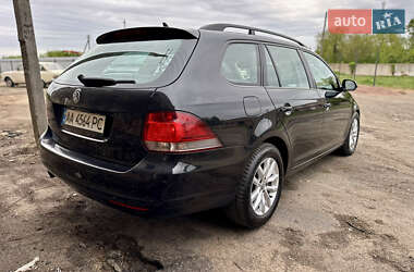 Универсал Volkswagen Golf 2012 в 