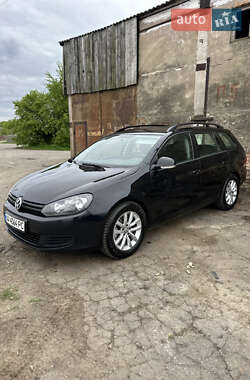 Универсал Volkswagen Golf 2012 в 