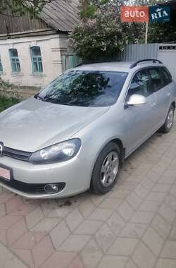 Універсал Volkswagen Golf 2010 в Павлограді
