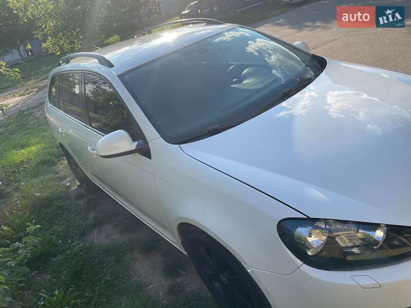 Універсал Volkswagen Golf 2010 в Ізмаїлі
