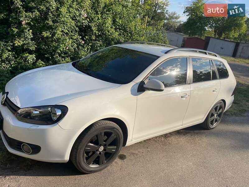 Універсал Volkswagen Golf 2010 в Ізмаїлі