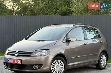 Хетчбек Volkswagen Golf 2010 в Львові
