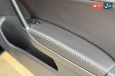 Хэтчбек Volkswagen Golf 2015 в 