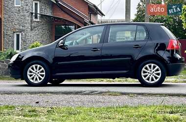Хетчбек Volkswagen Golf 2008 в 