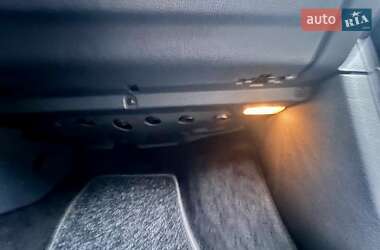 Хетчбек Volkswagen Golf 2008 в 