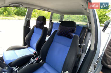 Універсал Volkswagen Golf 2000 в 