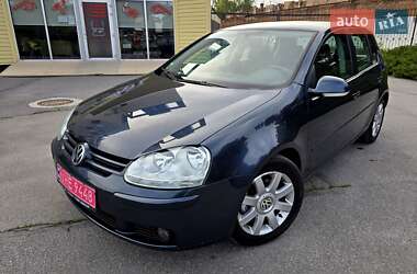 Хэтчбек Volkswagen Golf 2006 в 