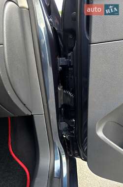 Хэтчбек Volkswagen Golf 2006 в 