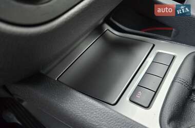 Хэтчбек Volkswagen Golf 2006 в 