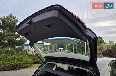 Хэтчбек Volkswagen Golf 2006 в 