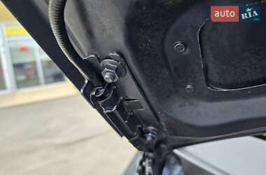 Хэтчбек Volkswagen Golf 2006 в 