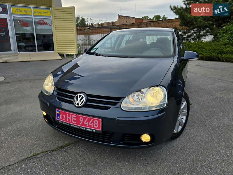 Хетчбек Volkswagen Golf 2006 в Полтаві