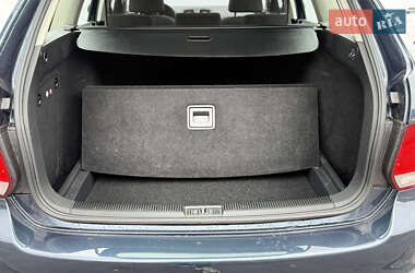 Універсал Volkswagen Golf 2010 в 
