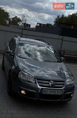 Універсал Volkswagen Golf 2008 в 