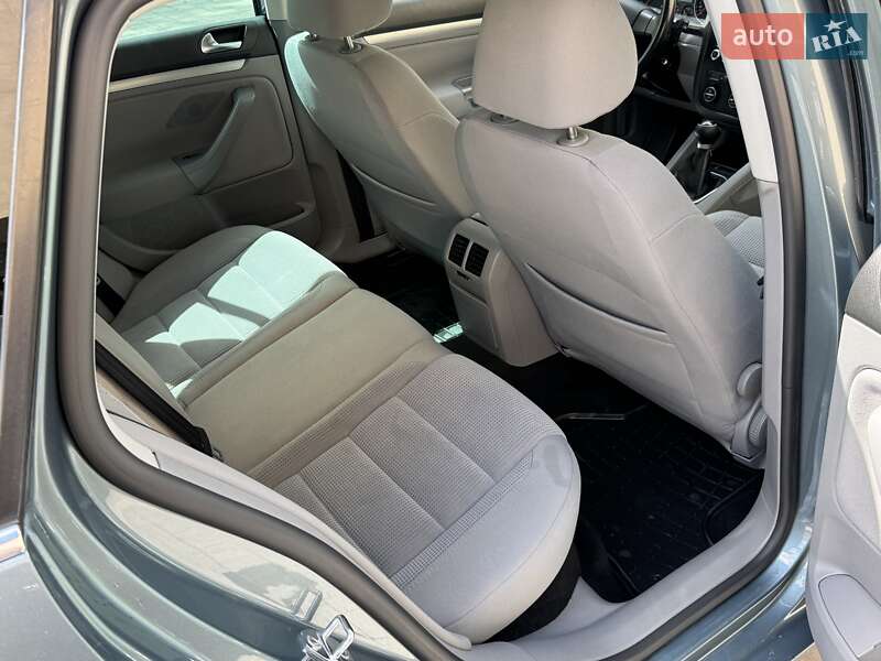 Универсал Volkswagen Golf 2008 в Тернополе