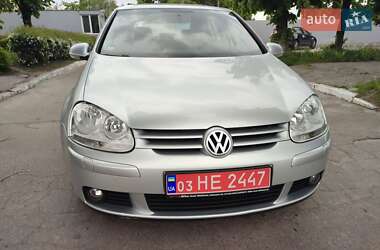 Хетчбек Volkswagen Golf 2007 в 