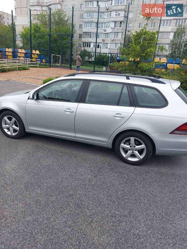 Універсал Volkswagen Golf 2013 в Білій Церкві