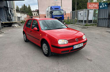 Хетчбек Volkswagen Golf 1998 в 