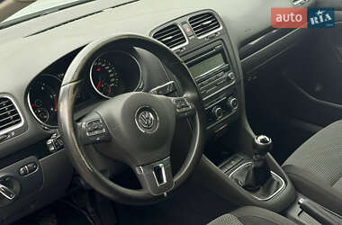 Универсал Volkswagen Golf 2010 в 