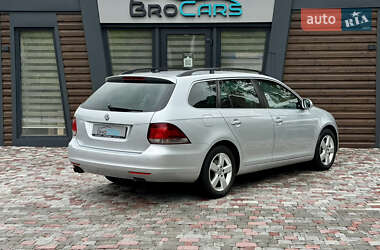 Универсал Volkswagen Golf 2010 в 