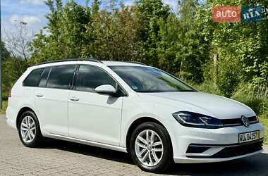 Універсал Volkswagen Golf 2018 в 