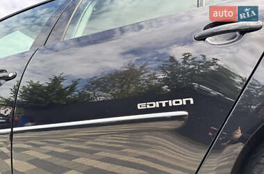 Хэтчбек Volkswagen Golf 2008 в 