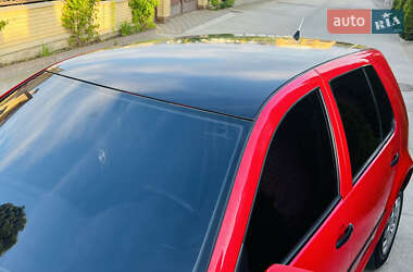 Хетчбек Volkswagen Golf 1998 в 