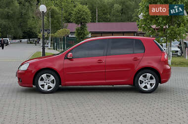 Хетчбек Volkswagen Golf 2007 в 