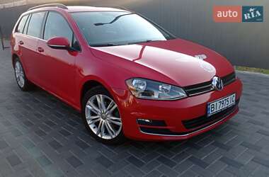 Універсал Volkswagen Golf 2015 в Полтаві