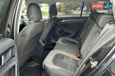 Универсал Volkswagen Golf 2014 в 