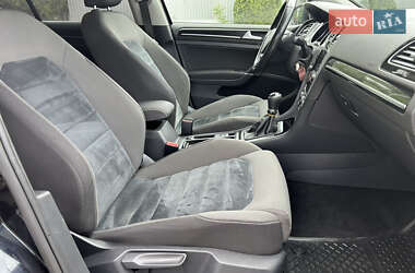 Универсал Volkswagen Golf 2014 в 