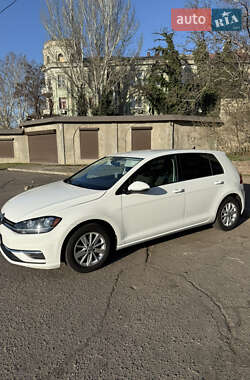 Хетчбек Volkswagen Golf 2018 в Миколаєві