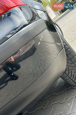 Хетчбек Volkswagen Golf 2002 в 