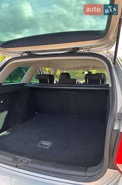 Універсал Volkswagen Golf 2009 в 
