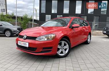 Универсал Volkswagen Golf 2015 в Ивано-Франковске