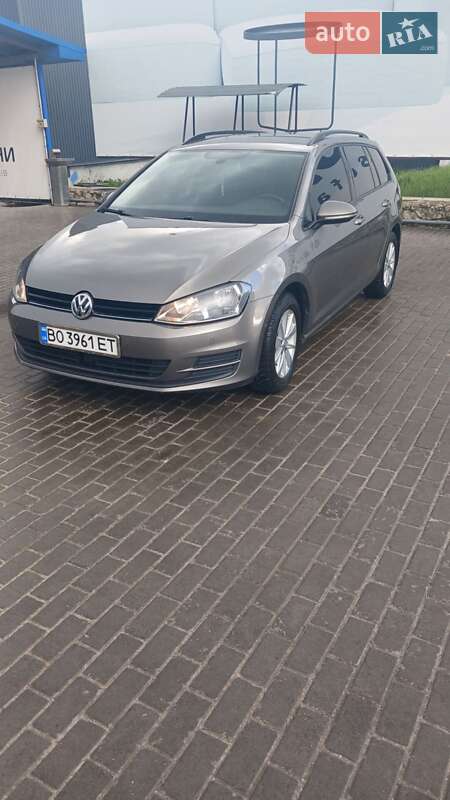 Универсал Volkswagen Golf 2015 в 