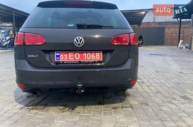Універсал Volkswagen Golf 2013 в 