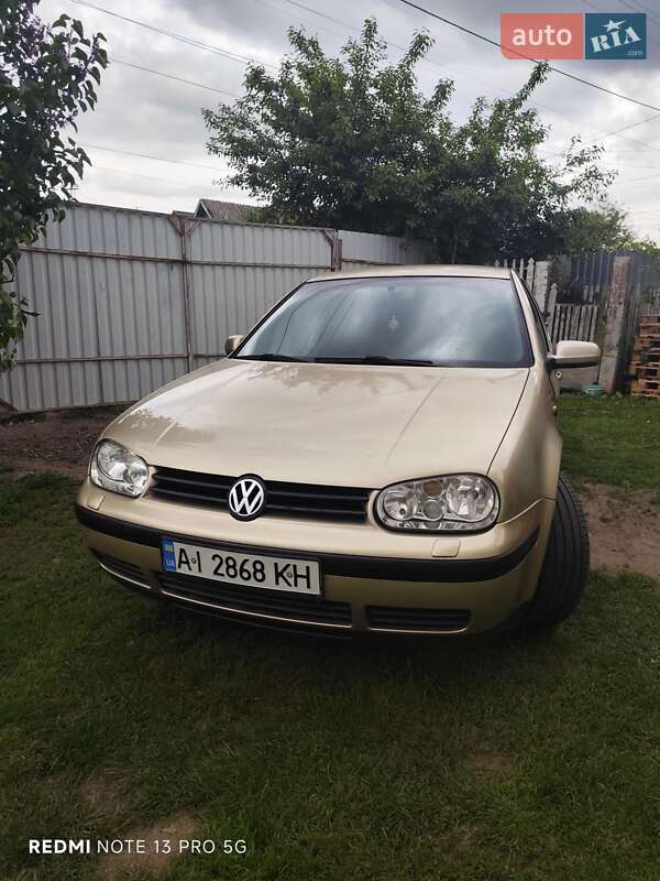 Volkswagen Golf