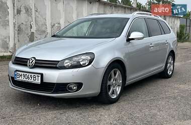 Універсал Volkswagen Golf 2010 в 