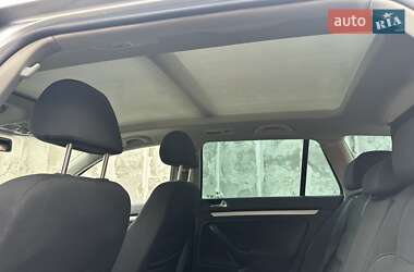 Універсал Volkswagen Golf 2010 в 