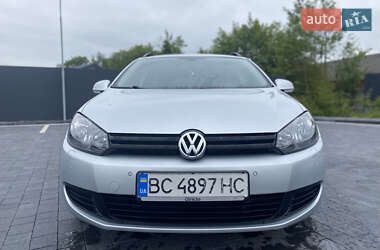 Универсал Volkswagen Golf 2013 в 