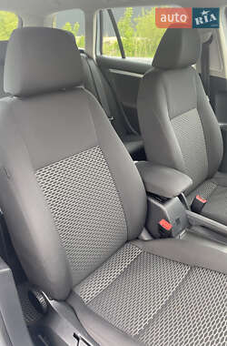 Универсал Volkswagen Golf 2013 в 