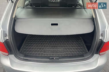 Универсал Volkswagen Golf 2013 в 