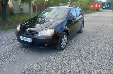 Хэтчбек Volkswagen Golf 2007 в Мукачево