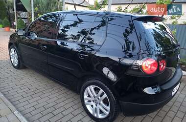 Хетчбек Volkswagen Golf 2008 в Мукачевому