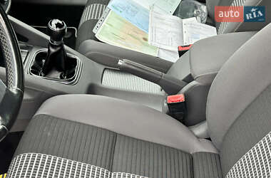 Хетчбек Volkswagen Golf 2008 в 
