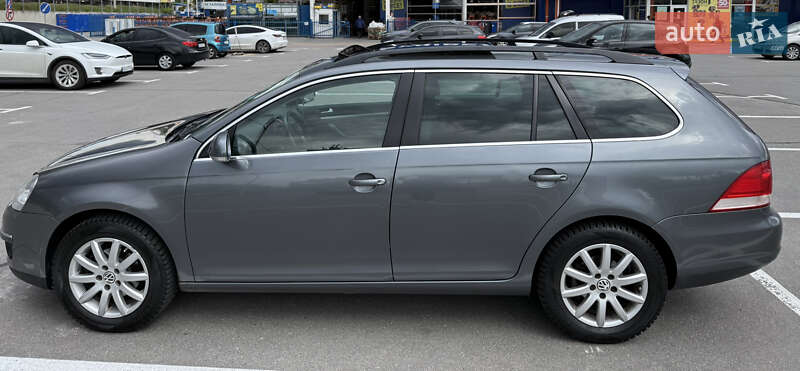 Универсал Volkswagen Golf 2009 в Виннице